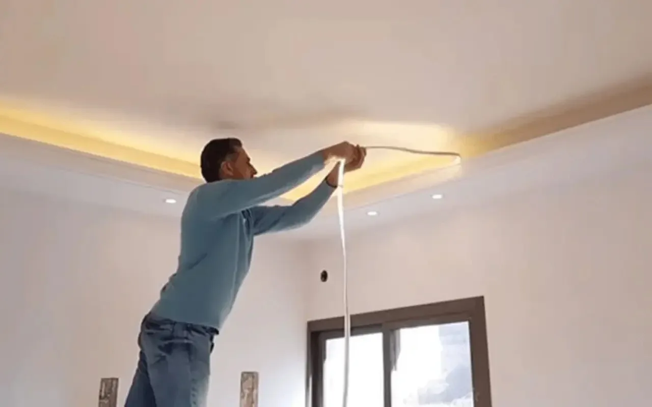 Ways-to-Install-LED-Strip-Lights-on-Ceiling